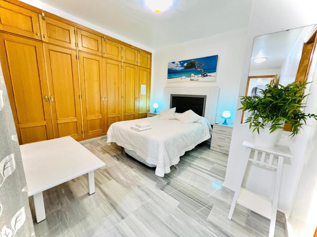 Precioso Apartamento Cerca Del Mar Con Wifi, Piscina Y Parking La Herradura  Kültér fotó